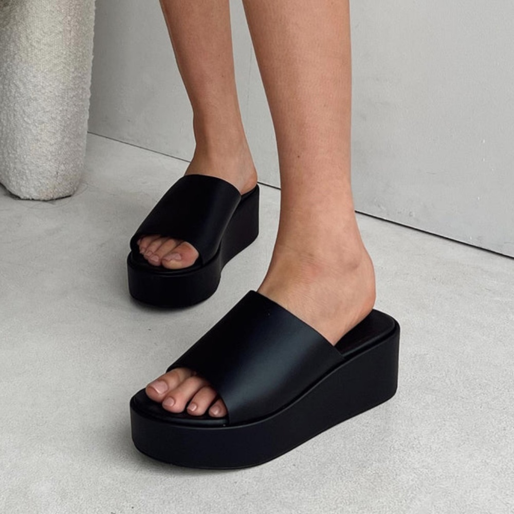 Princess Polly BRITTA PLATFORM HEELS BLACK - Size 10